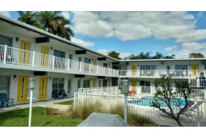 1354 Bayview Drive E, Fort Lauderdale