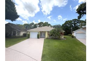 226 Moccasin Trail W, Jupiter