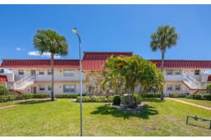 12016 S Greenway Cir Circle S 105, Royal Palm Beach