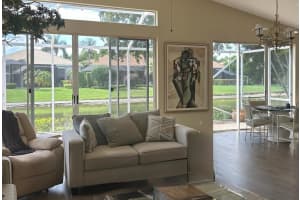 4554 Carlton Golf Drive, Lake Worth