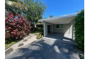 61 Ne 46th Street, Oakland Park