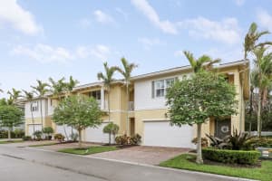 5242 Cambridge Court, Palm Beach Gardens
