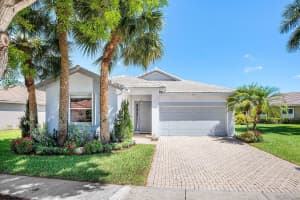 9121 Bay Point Circle, West Palm Beach