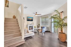 20930 V�a Azalea 5, Boca Raton
