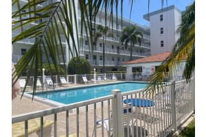 4629 Poinciana Street 317, Lauderdale-by-the-sea, Fl 33308, Lauderdale By The Sea