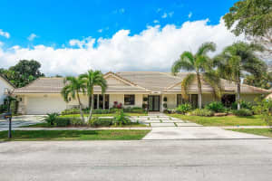 3765 Kings Way, Boca Raton