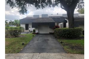 455 Nw 68th Avenue 702, Plantation
