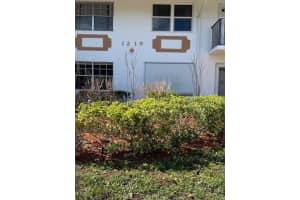 1219 S Lakes End Drive 2, Fort Pierce