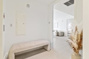10203 Collins Avenue 305, Bal Harbour