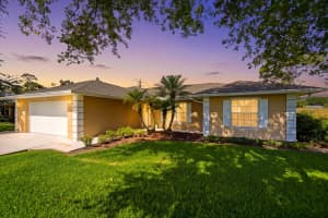 5105 Paleo Pines Circle, Fort Pierce
