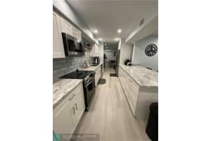 42 Madrid Lane 7-16, Davie