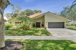 2401 Nw 39th Street, Boca Raton