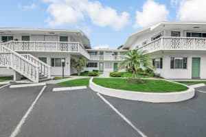 2004 Lake Osborne Drive 4, Lake Worth Beach 2004 Lake Osborne Drive 4, Lake Worth Beach