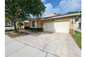 250 E Riverbend Drive, Sunrise