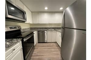 19455 Ne 10 Avenue 4-415, North Miami Beach