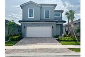 4483 Spruce Lane, Oakland Park