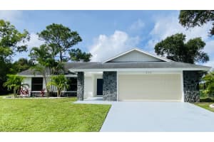 212 Trace Court, Royal Palm Beach