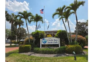 1950 Sw Palm City Road 6204, Stuart