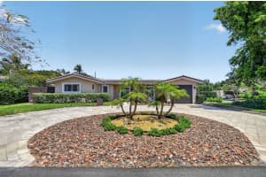 424 Sw 7th Way, Boca Raton