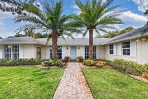291 Country Club Drive, Tequesta