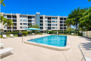 505 Spencer Drive 211, West Palm Beach
