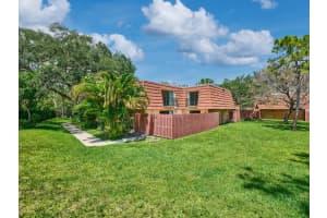 1540 Masters Circle 180, Delray Beach