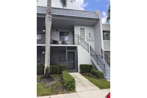 16571 Blatt Boulevard 105, Weston