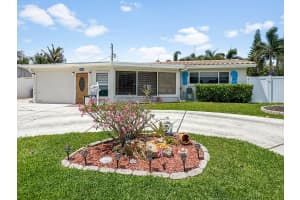 1009 Se 15th Street, Deerfield Beach