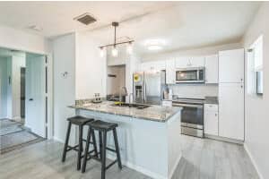 6537 Se Federal Highway 202, Stuart