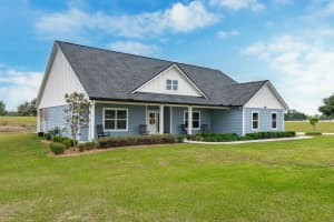 10172 98th Path 2, Live Oak