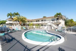 901 Ne 16th Avenue 8, Fort Lauderdale