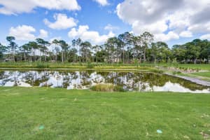 5728 Se Edgewater Circle, Stuart