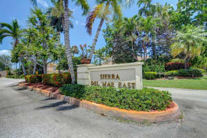 7657 Sierra Terrace W, Boca Raton