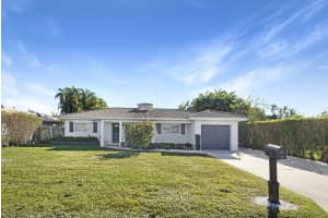 216 Ne 31st Street, Boca Raton