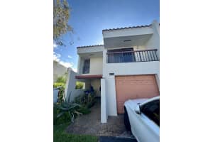 6517 Racquet Club Drive 49, Lauderhill