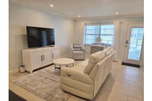110 Shore Court 112b, North Palm Beach