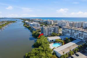3581 S Ocean Boulevard Apt 4e, South Palm Beach