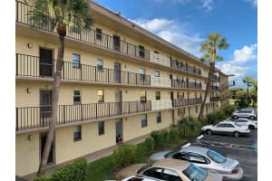 9355 Sw 8th Street 202, Boca Raton
