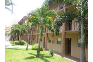 120 Sparrow Drive 115, Royal Palm Beach