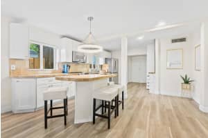829 Ne 17th Street, Fort Lauderdale