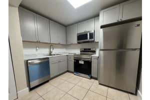711 N Pine Island Road N 103, Plantation