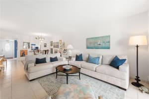 9420 S Hollybrook Lake Drive 109, Pembroke Pines 9420 S Hollybrook Lake Drive 109, Pembroke Pines