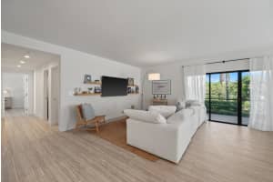 11355 Pond View Drive D104, Wellington