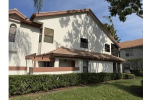 12628 Shoreline Drive 9c, Wellington
