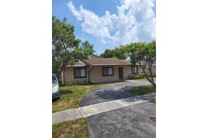 7816 Sw 7th Place, North Lauderdale