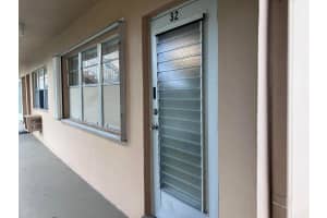 32 Salisbury B, West Palm Beach 32 Salisbury B, West Palm Beach