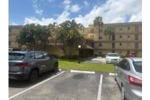 9355 Sw 8th Street 225, Boca Raton