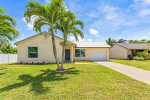 105 Banyan Circle, Jupiter