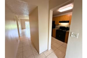 2221 Nw 58th Terrace 14, Lauderhill 2221 Nw 58th Terrace 14, Lauderhill