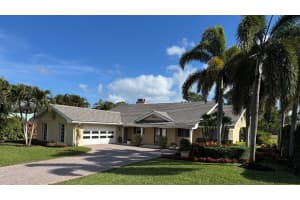 3521 Se Clubhouse Place, Stuart